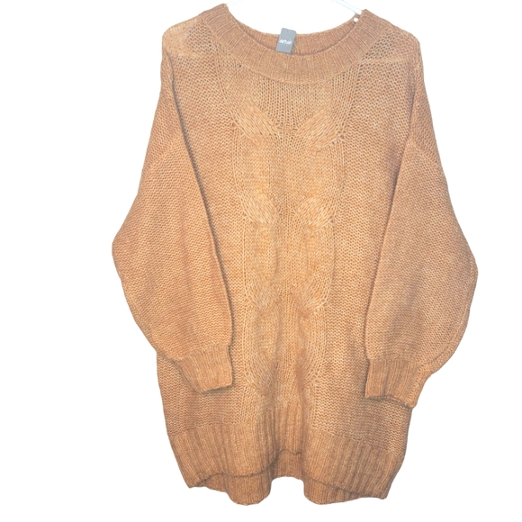 aerie Sweaters - NWT Tan/Brown Aerie Cable Knit Oversized Wool Blend Sweater, Size Small